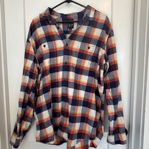 Gap Flannel Button up